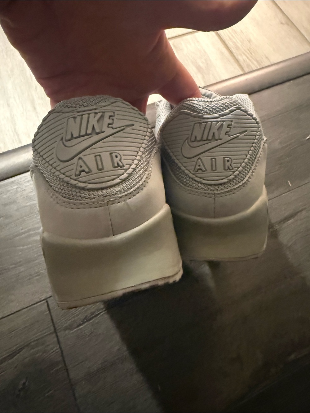 Nike Air Max 90 Men's Sneakers in Light Gray - Picture 7 of 7